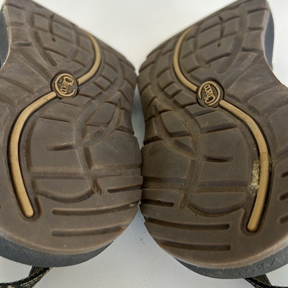 Chaco STRAP CLASSIC SANDAL Size 6 in Black and Green Dual Strap - Picture 12 of 13